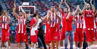 Το σήκωσε… με τον τσαμπουκά του